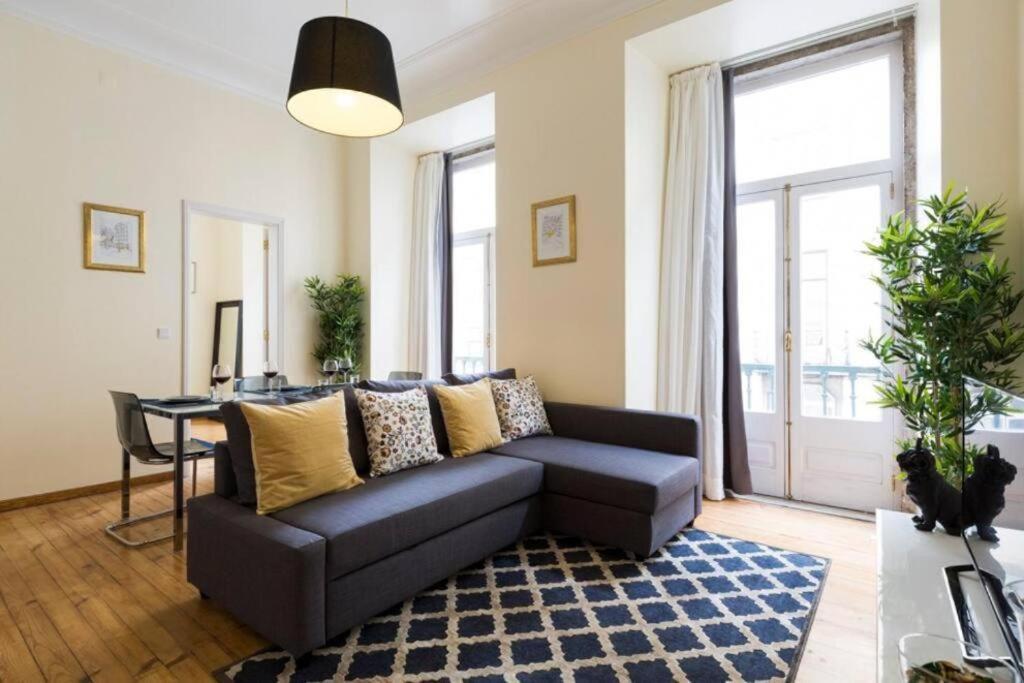 Апартаменти Ola Lisbon - Chiado 1 Екстер'єр фото