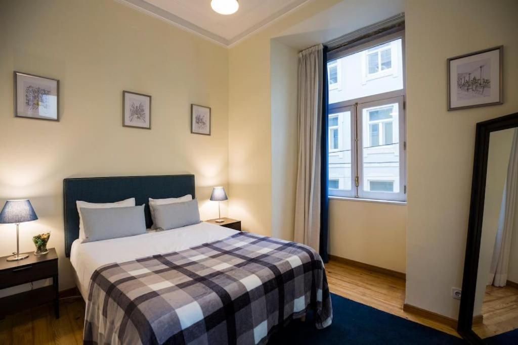 Апартаменти Ola Lisbon - Chiado 1 Екстер'єр фото